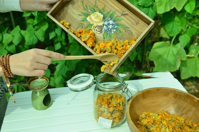 قواعد صناعة الصابون اليدوية ذا - مراجعة Soap Making Starter Kit وسعره
