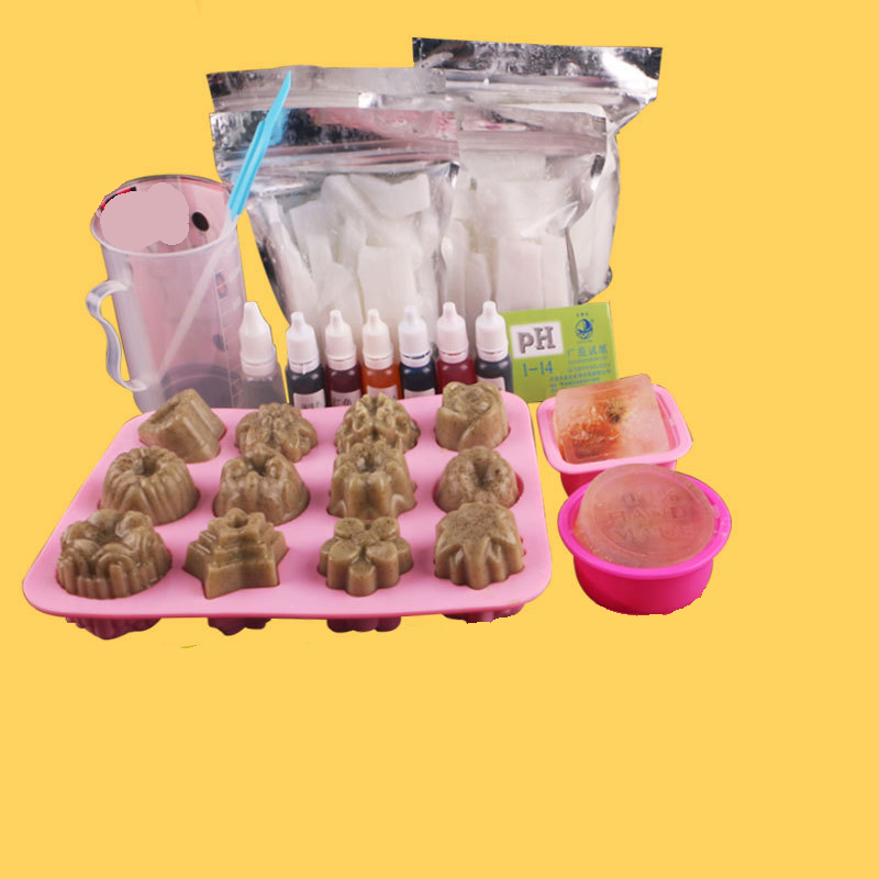 حزمة مواد نباتية ذاتية الصنع م - مراجعة Soap Making Starter Kit وسعره